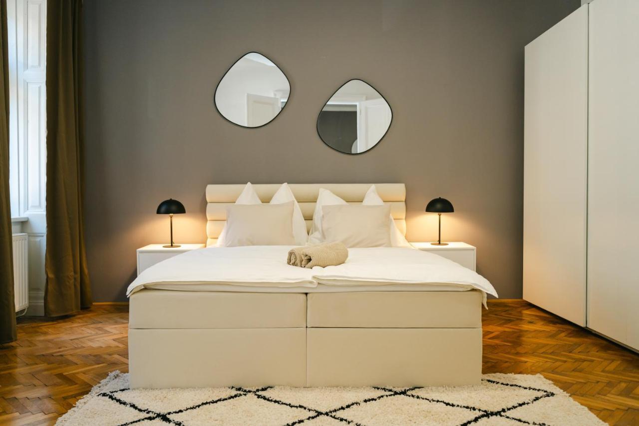 Cozy Apt Perfect For 4-6 Tv Metro Self-Checkin Bécs Kültér fotó